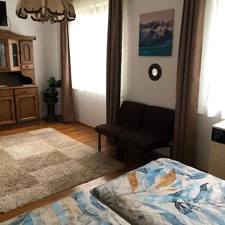 شقة Lovas Vendeghaz *