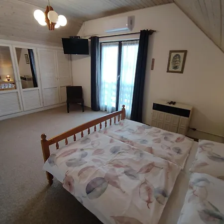 Apartament Lovas Vendeghaz