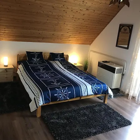 شقة Lovas Vendeghaz *