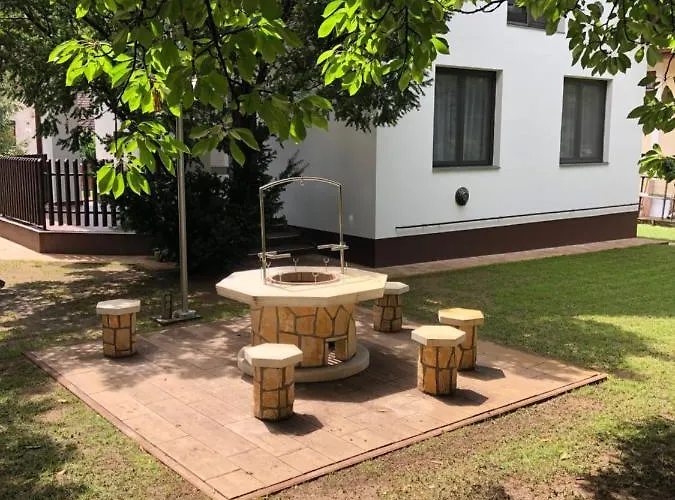 Lovas Vendeghaz Apartament