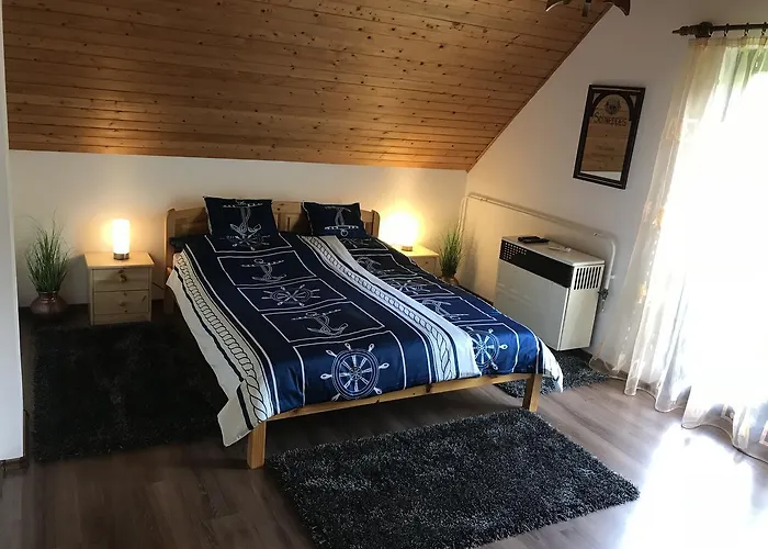 Apartament Lovas Vendeghaz *
